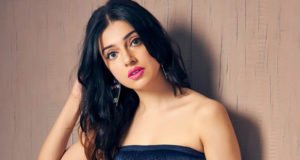 Divya Khosla Kumar shoots recreated version of 'Yaad Piya Ki Aane Lagi' at Mumbai's Jogeshwari Station