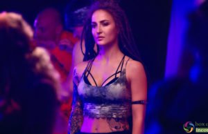 Elli AvrRam Open Up About her Grunge Look in Malang