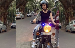Elli AvrRam learnt bike riding in 3 days for her upcoming movie 'Malang'