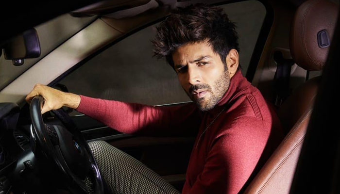 Kartik Aaryan to collaborate with Tanhaji director Om Raut for an action 3D film!