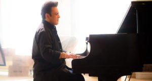 After super success of Tu Yaad Aya, Adnan Sami releases its Farsi and Pashto versions!