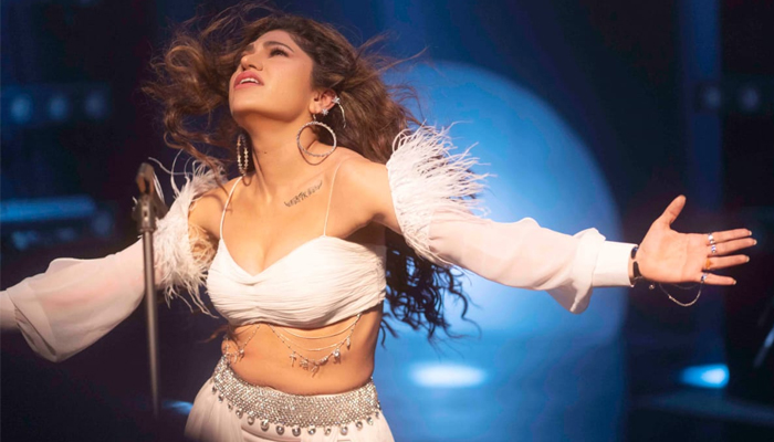 Tulsi Kumar pours her soul into the rock-ballad 'Tanhaai'