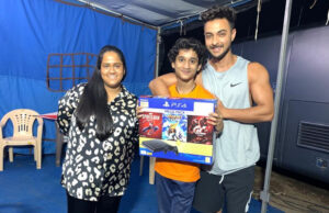 Aayush Sharma Gifts his Antim Co-actor Prem Dharmadhikari a PS4, Check out his Reaction