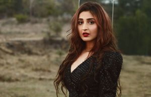 Dhvani Bhanushali ruling hearts with her latest single ‘Radha’ presented by Bhushan Kumar’s T-Series! Dhvani Bhanushali ruling hearts with her latest single 'Radha' presented by Bhushan Kumar's T-Series!