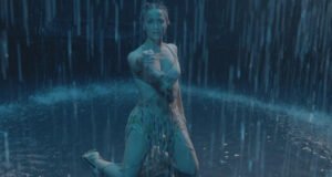 Fidaai: Elli AvrRam stuns with a magical performance in her latest music video!