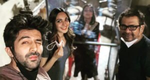 Kartik Aaryan welcomes Tabu back on the sets of Bhool Bhulaiyaa 2 with a quirky post