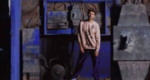 Statutory Warning: Kartik Aaryan's this high voltage hot picture can make your heartbeat skip several times!