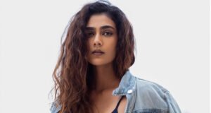 Aakanksha Singh trains in Hockey for her Tamil Debut & Says "Playing a sportsperson is challenging"