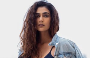 Aakanksha Singh trains in Hockey for her Tamil Debut & Says “Playing a sportsperson is challenging” Aakanksha Singh trains in Hockey for her Tamil Debut & Says "Playing a sportsperson is challenging"