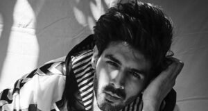 Kartik Aaryan Spreads Awareness About CPR; Asks people to join a workshop held by iCare