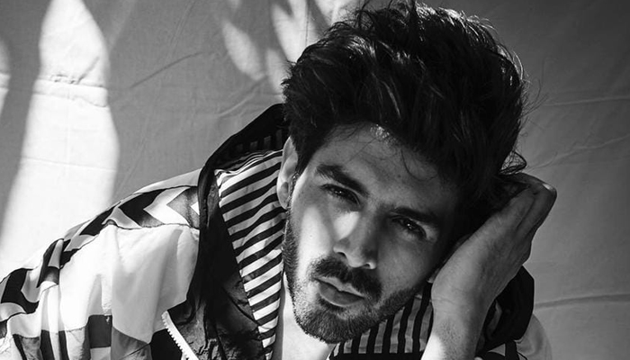 Kartik Aaryan Spreads Awareness About CPR; Asks people to join a workshop held by iCare