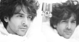 Winning the Internet with his Simplicity, Kartik Aaryan shares a black and white picture!