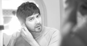 Jug Jugg Jeeyo: Varun Dhawan Resumes Shoot After 8 Months, shares some nervous moments