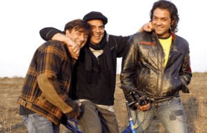 Dharmendra, Sunny Deol & Bobby Deol starrer 'Apne 2' all set to go on floors in March 2022!