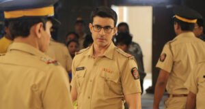Gautam Rode nails the fierce cop look for the upcoming web series, Nakaab!