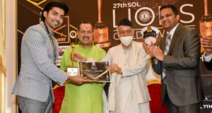 Gurmeet Choudhary receives the 'Selfless Act of Philanthropy' Award at the 27th Sol Lions Gold Awards 2021!