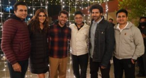 Shehzada: Kartik Aaryan, Kriti Sanon & The Team huddle up to commence the night schedule of the film!