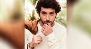 Actor Divyenndu Sharma juggles shoots for 2 different projects in February!