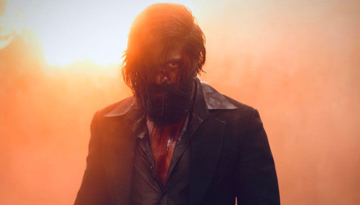 KGF Chapter 2 15th Day Collection (Hindi): Yash starrer enjoys an excellent extended 2nd Week!