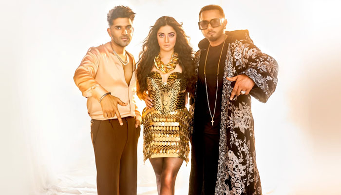 Designer: Guru Randhawa, Yo Yo Honey Singh & Divya Khosla Kumar’s Song Is A Perfect Treat For Fashion Enthusiast