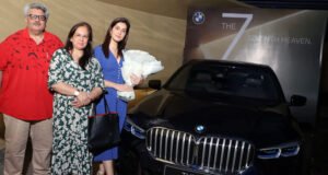 On Mother's day, Raashii Khanna gifts the premium BMW 7 series to her mother - Deets Inside!