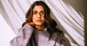 Shreya Dhanwanthary Kickstarts the shoot of Mumbai Diaries 2!