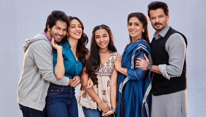 JugJugg Jeeyo Review: A Clean Family Entertainer Filled With Comedy and Emotion