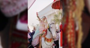 Main Tenu Chadh Jaungi: Zahrah S Khan climbs the ghodi for her upcoming music video!