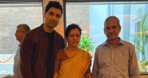 Major fame Adivi Sesh pays his respects at the 26/11 memorial alongside Major Unnikrishnan's Family!