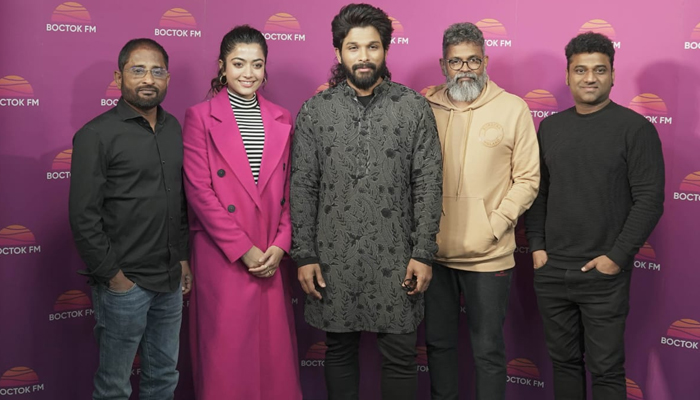 Pushpa: The Rise - Allu Arjun and Rashmika Mandanna along with team on the first day of promotion in Moscow!