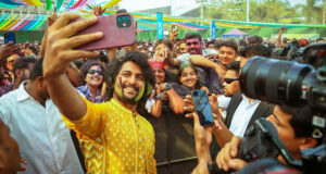 Nani celebrates Holi with fans in Mumbai: 'I would like to say that Dasara is an Indian film, Not northern or southern'