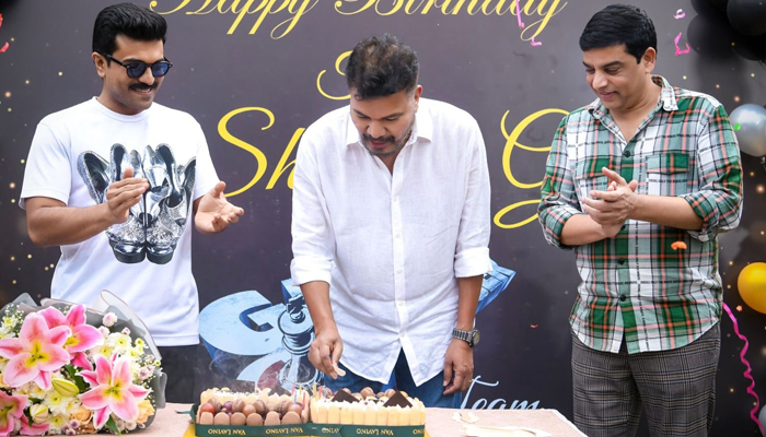 Ram Charan celebrates Director Shankar's birthday on 'Game Changer' set!