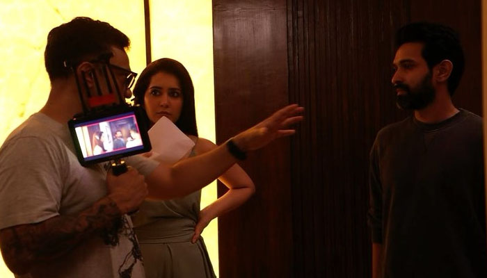 Raashii Khanna Thanks Vikrant Massey and Team for TME's Unforgettable Experience As She Wraps the Shoot!