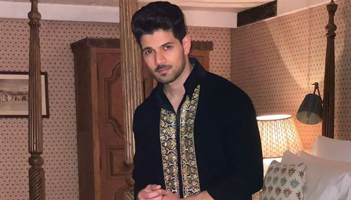 Sooraj Pancholi to make his comeback with a period drama; Deets Inside