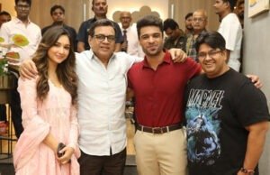 Aman Indra Kumar, Paresh Rawal, and Akansha Sharma Commence Shooting for Tera Yaar Hoon Main