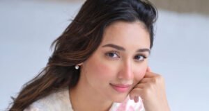 Akanksha Sharma to make her debut in Hindi and Telugu cinema in 2025 with 4 projects; Deets Inside!