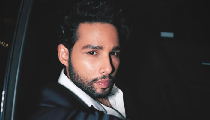 "Iss Sheher Mein Meri Dhadhak Basti Hai" — Siddhant Chaturvedi Finds an Emotional Connect in Bhopal as he visits the city