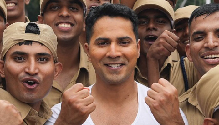 50 Push-Ups Not Out! Varun Dhawan Flexes With Army Cadets on 'Border 2' Set