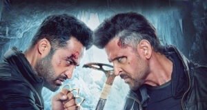 War 2 Movie Review: Hrithik Roshan and Jr NTR's Clash Loses Its Spark