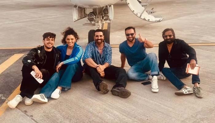 Akshay Kumar and Saif Ali Khan wrap outdoor schedule of Haiwaan