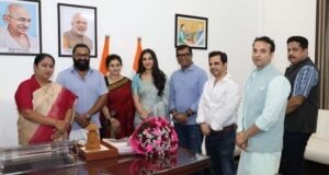 Rishab Shetty and Kantara Chapter 1 Team Meet Delhi CM Rekha Gupta, Says 'Beautiful Reflects India's..."