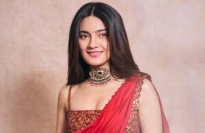 Pratibha Ranta Not Part of Kartik Aaryan’s Naagzilla, Focuses on Upcoming Film The Revolutionaries