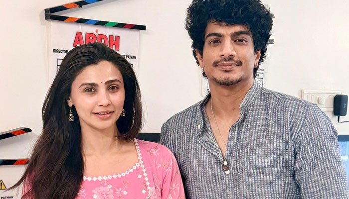 Palaash Muchhal Ropes In Daisy Shah as Female Lead Opposite Shreyas Talpade