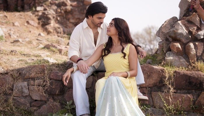 In the Season of Love, Prem Keetanu Invites You to Rise in Love with Kaho Toh Song, Sung by Armaan Malik