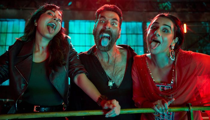 Raashii Khanna Shares Fun Behind-the-Scenes Memories from Mauja Hi Mauja: "Not Every Memory Is Meant to Be a Dignified One"